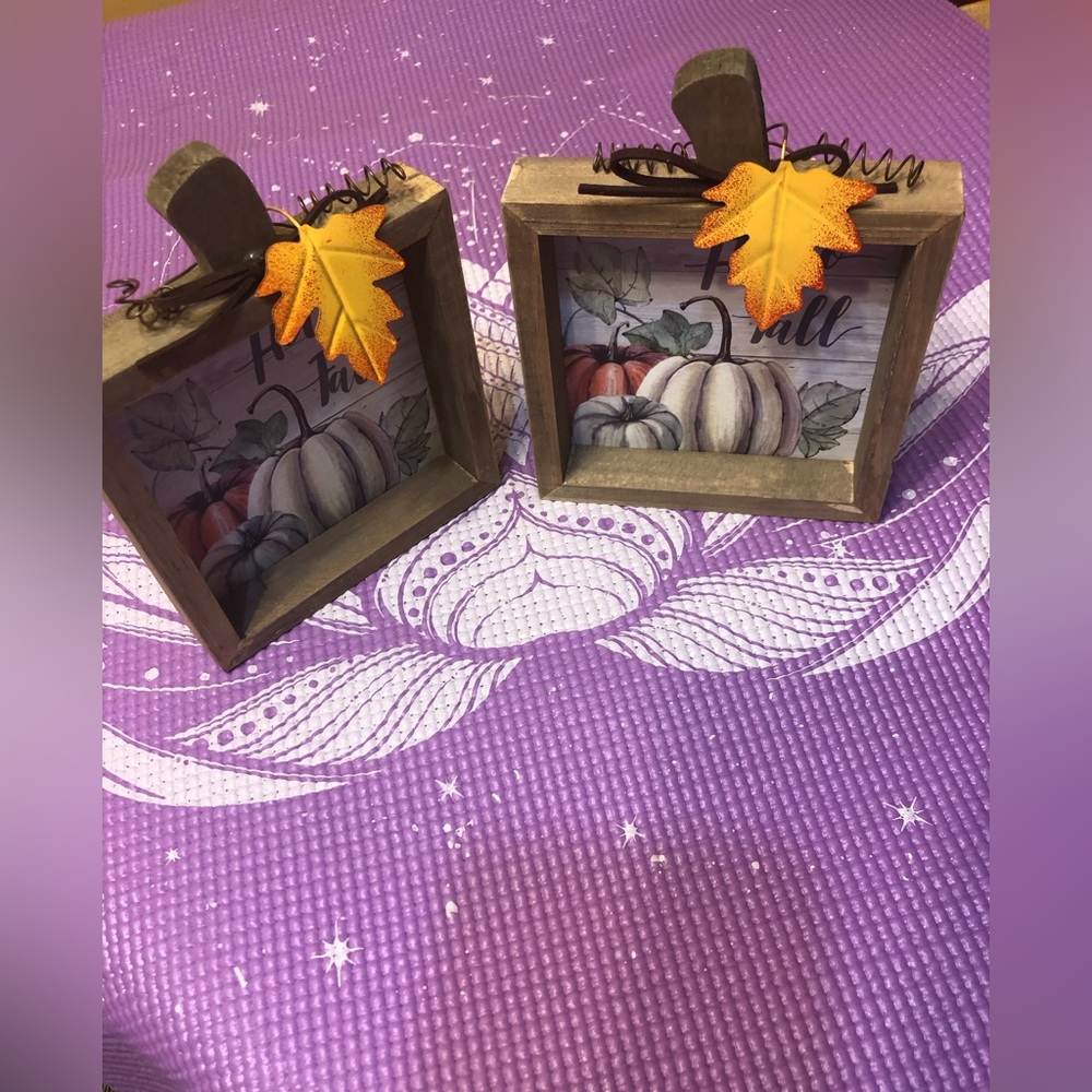 Fall decor with mug - Picture 5 of 5